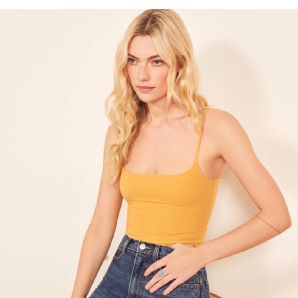 Reformation Carrie top